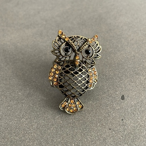 Jewelry - Vintage-Inspired Owl Adjustable Ring with Rhinestones - Excellent Condition